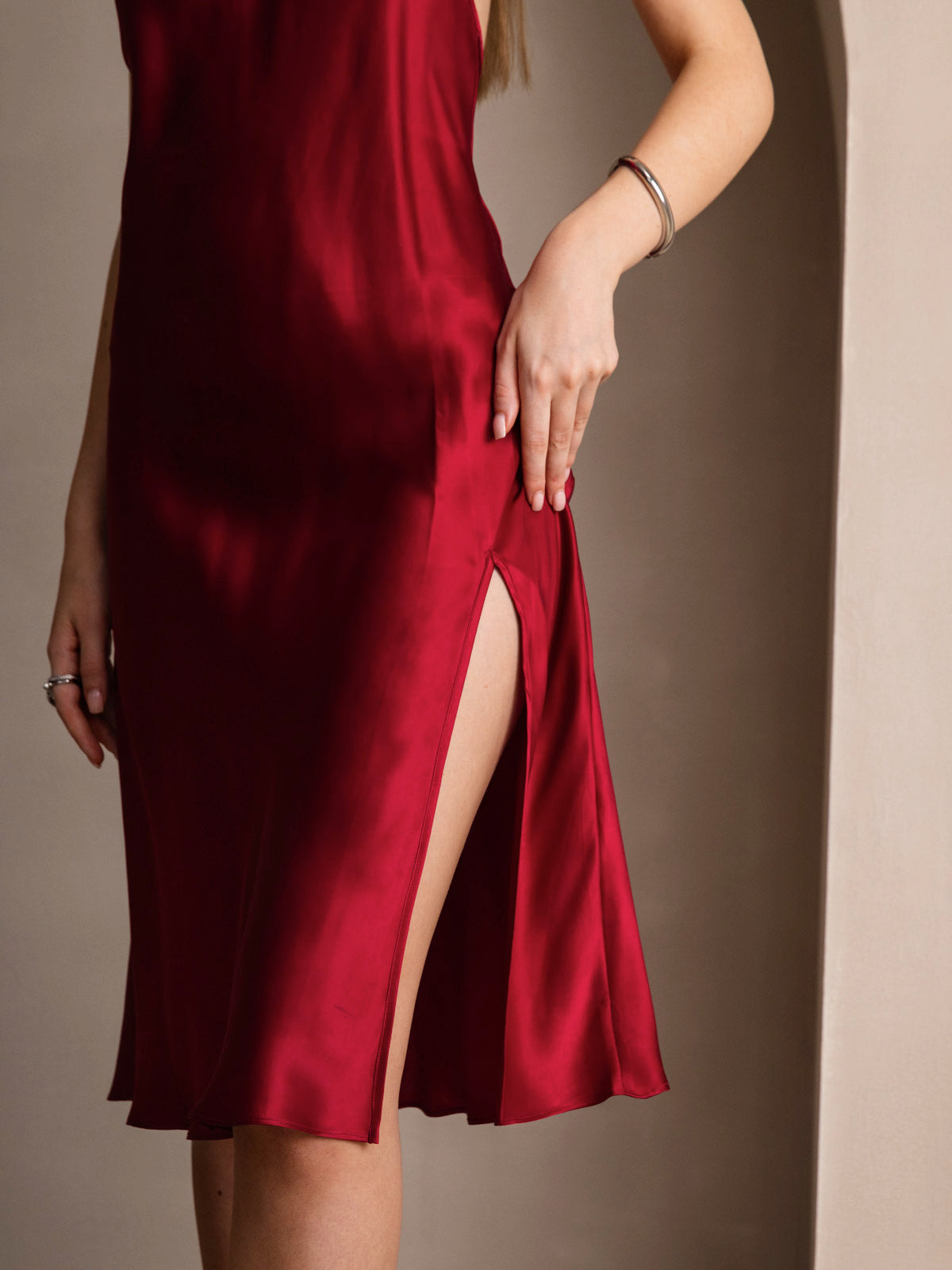 [Wine] SilkSilky-CA Pure Silk Round Neck Dress 004
