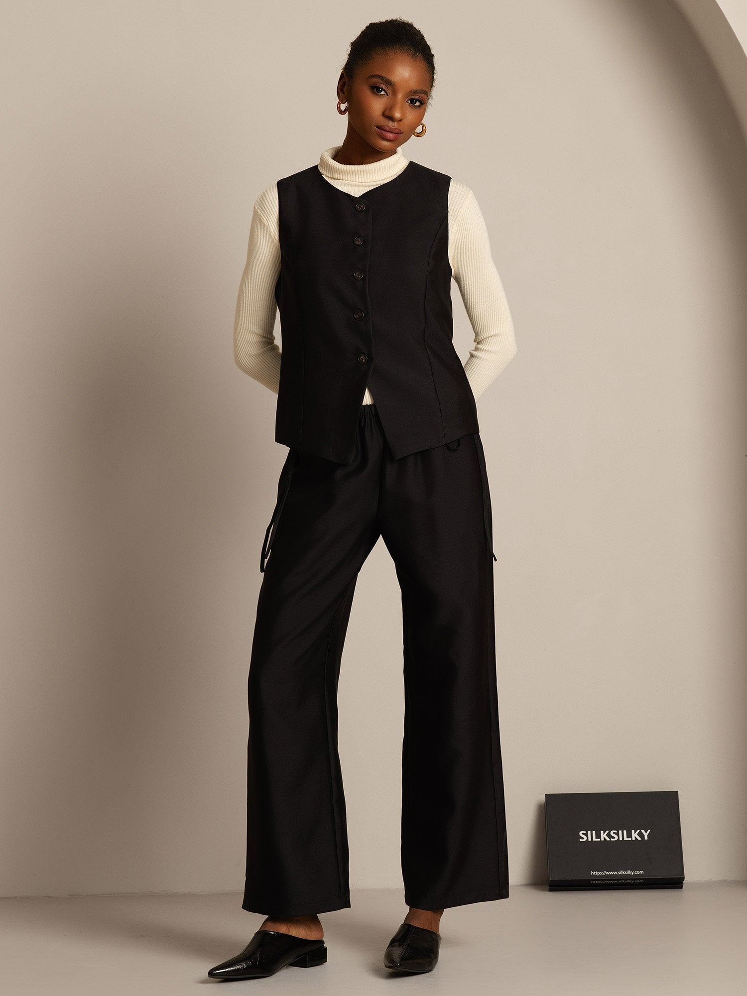 [Black] SilkSilky-CA 32Momme Silk-Wool Blend Womens Vest 006,