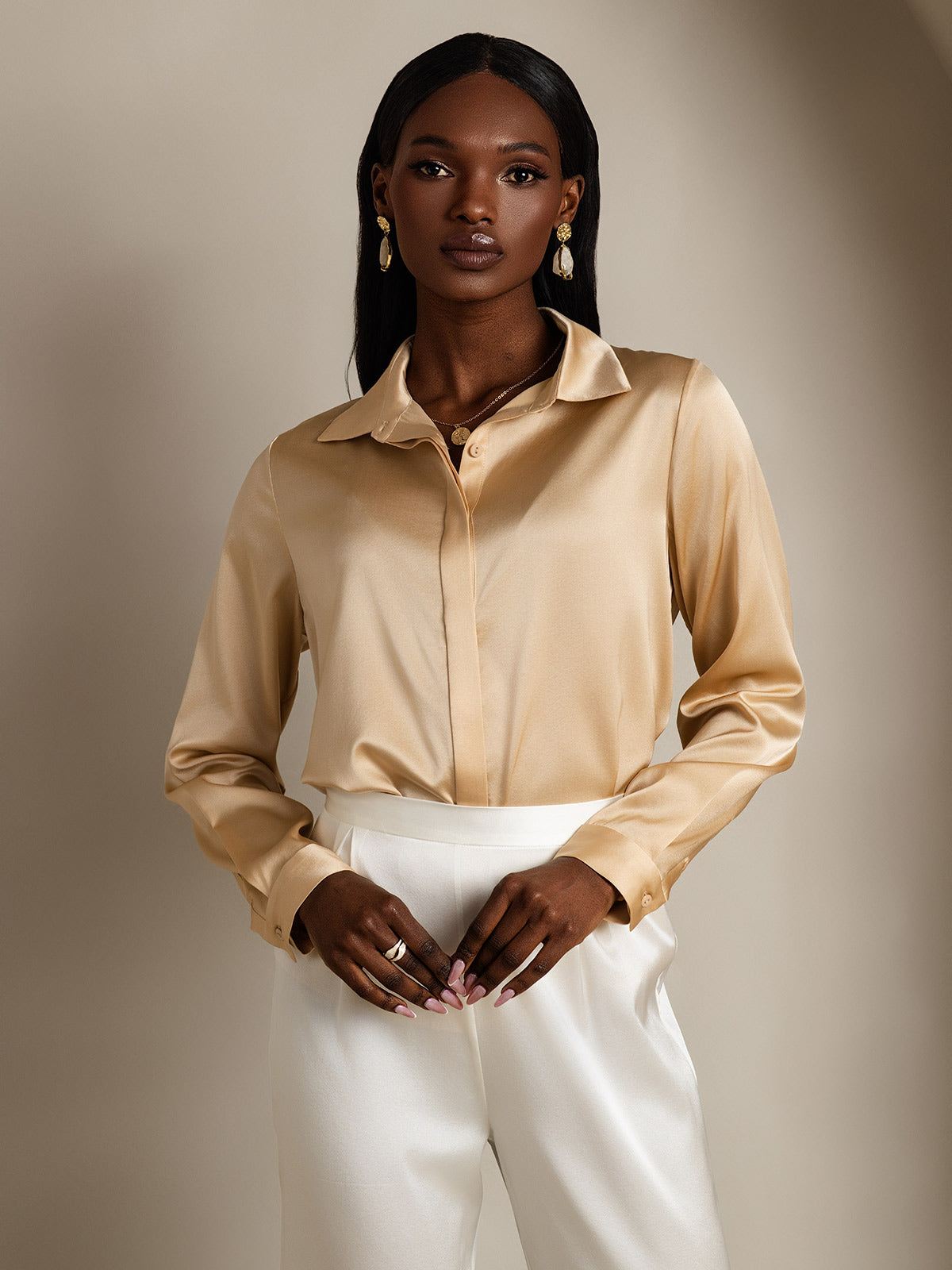 SilkSilky-CA 19Momme Silk Long Sleeve Collar Women's Shirt Champagne 003