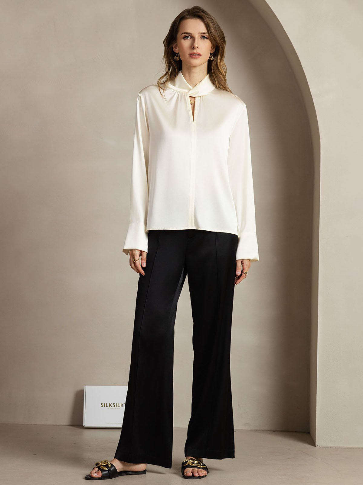 [Ivory] SilkSilky-CA 19Momme Silk Keyhole Neck Women's Shirt 010