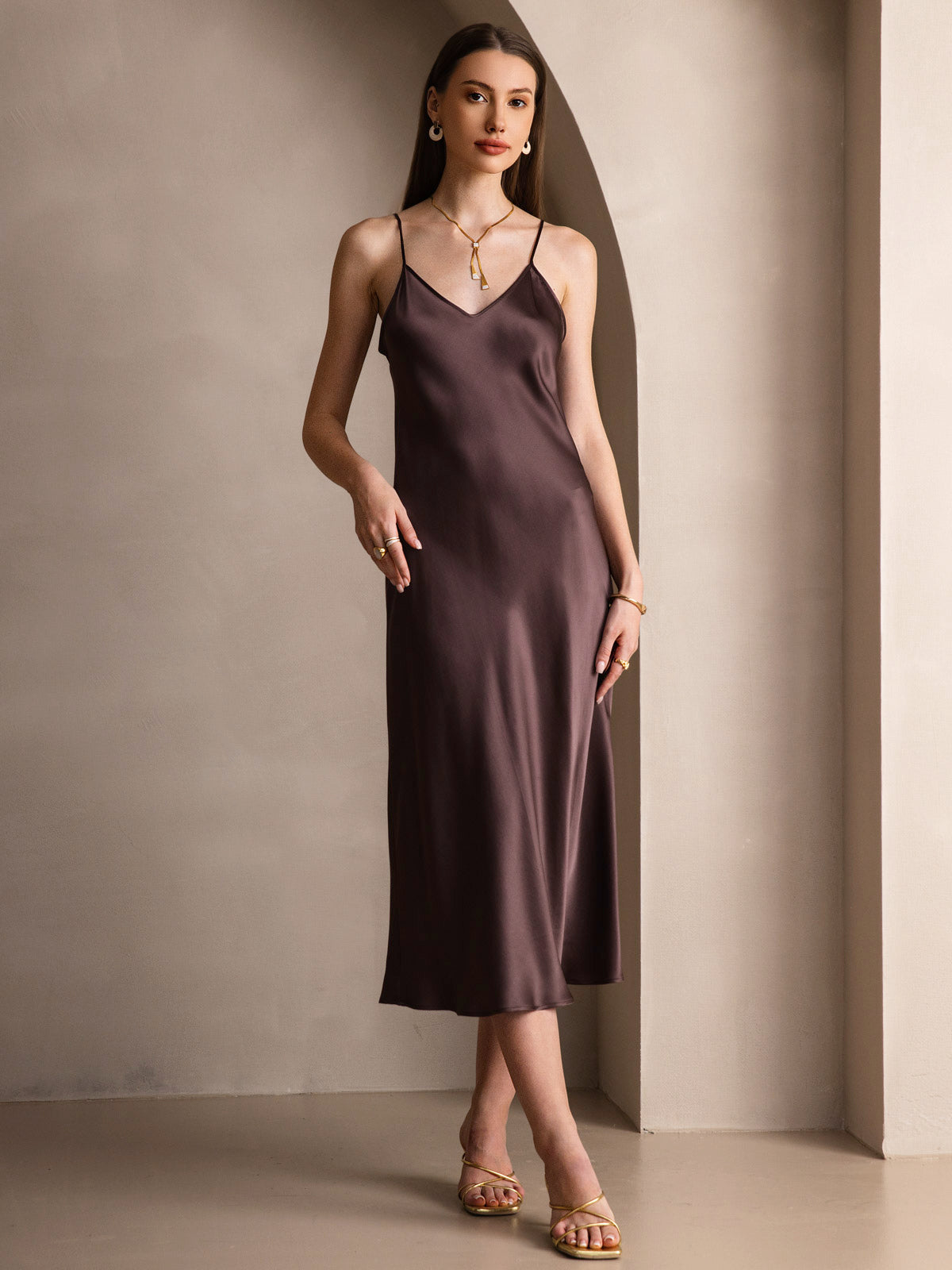 [Coffee] SilkSilky-CA Pure Silk Round Neck Dress 003