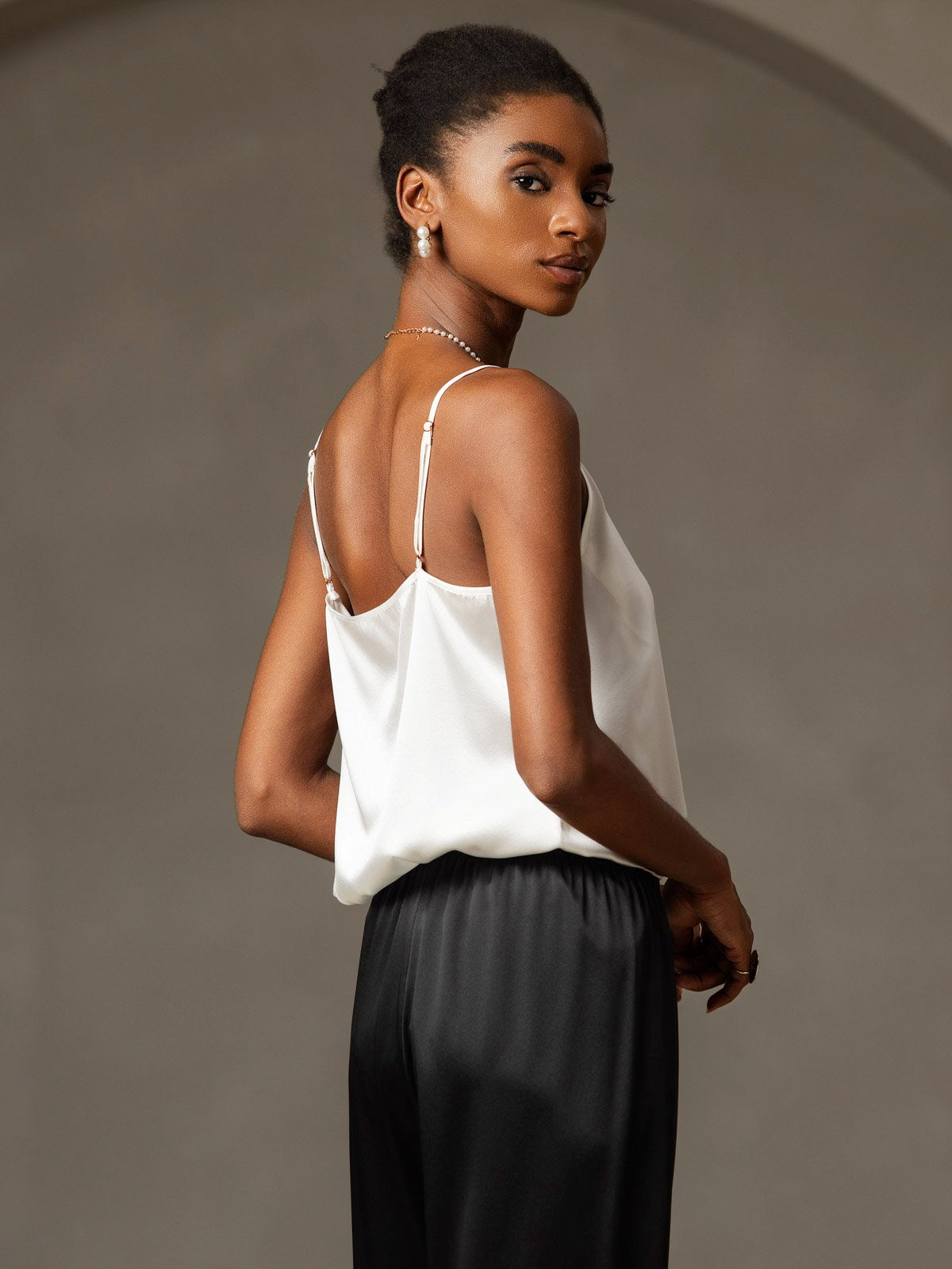 [White] SilkSilky-CA 19Momme Silk Camisoles 004