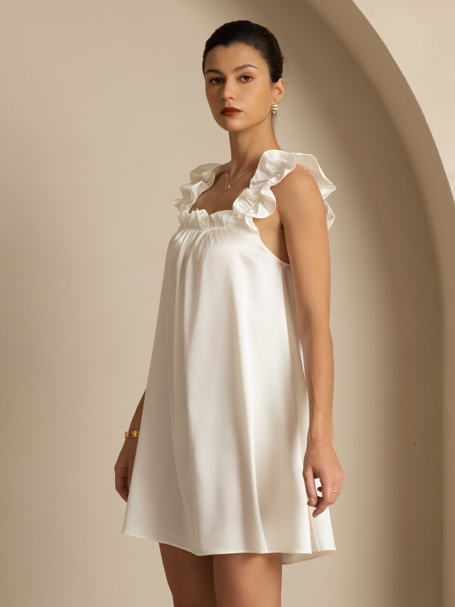 [White] SilkSilky-CA 19Momme Silk Sleeveless Square Neck Dress 004