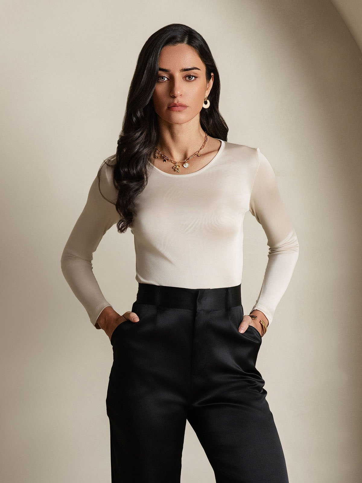 [Beige] SilkSilky-CA Silk Long Sleeve Round Neck Women's T-Shirt 004