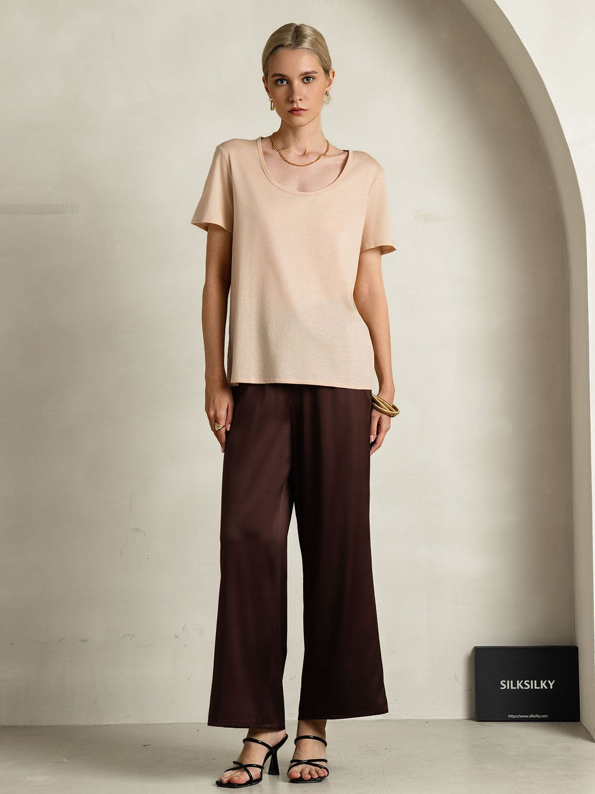 [Beige] SilkSilky-CA Silk Short Sleeve U Neck Women's T-Shirt 007