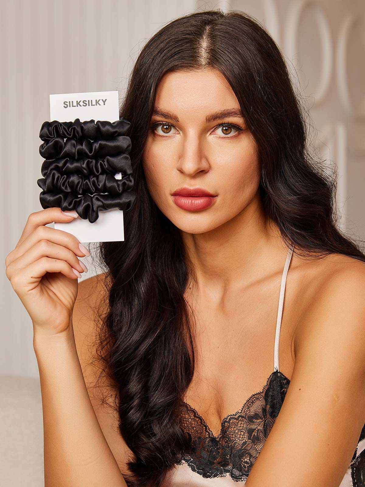 [Black] SilkSilky-CA 19Momme Pure Silk Scrunchie 002