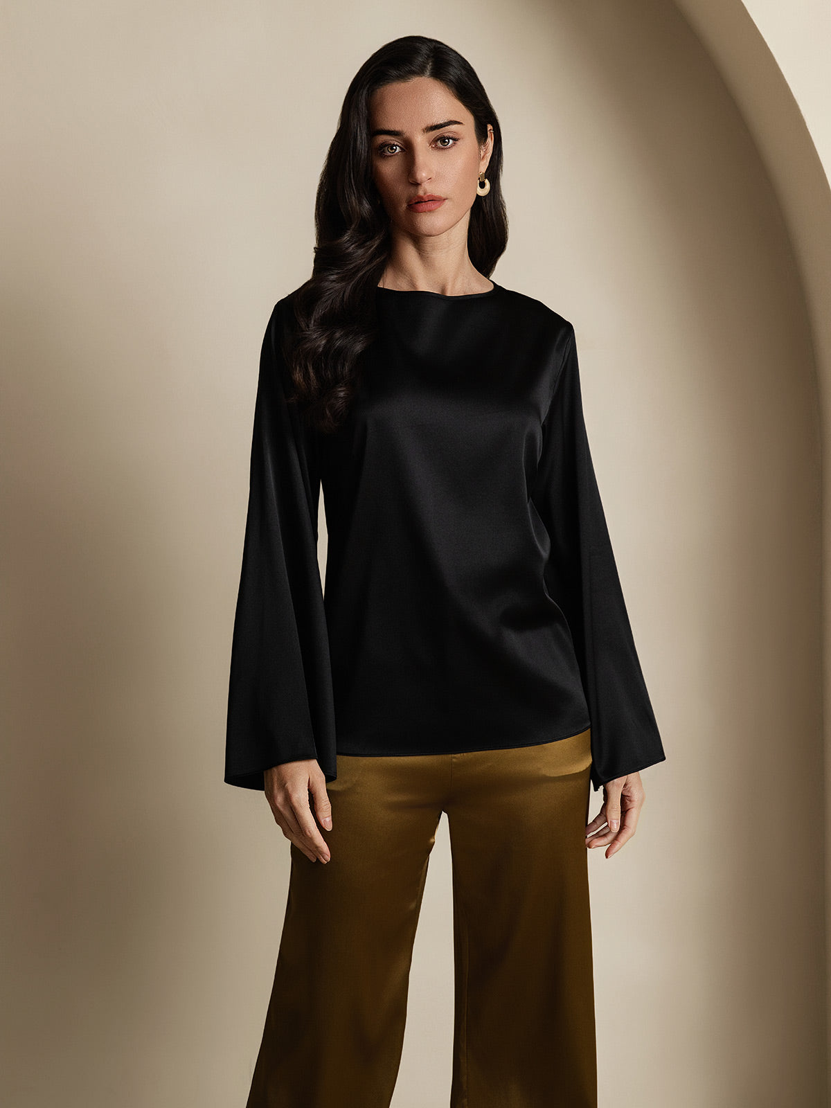[Black] SilkSilky-CA 19Momme Silk Long Sleeve Round Neck Women's T-Shirt 003