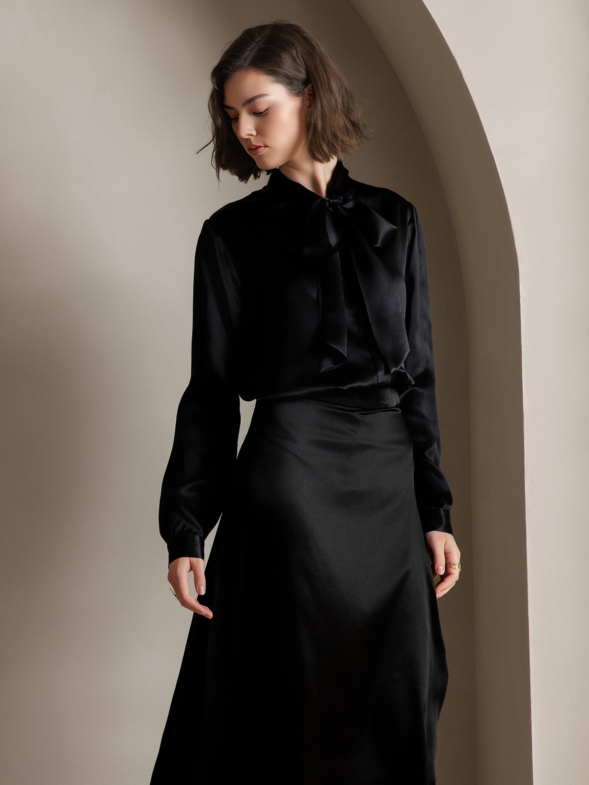 [Black] SilkSilky-CA 19Momme Silk Long Sleeve Tie Neck Women's Shirt 003