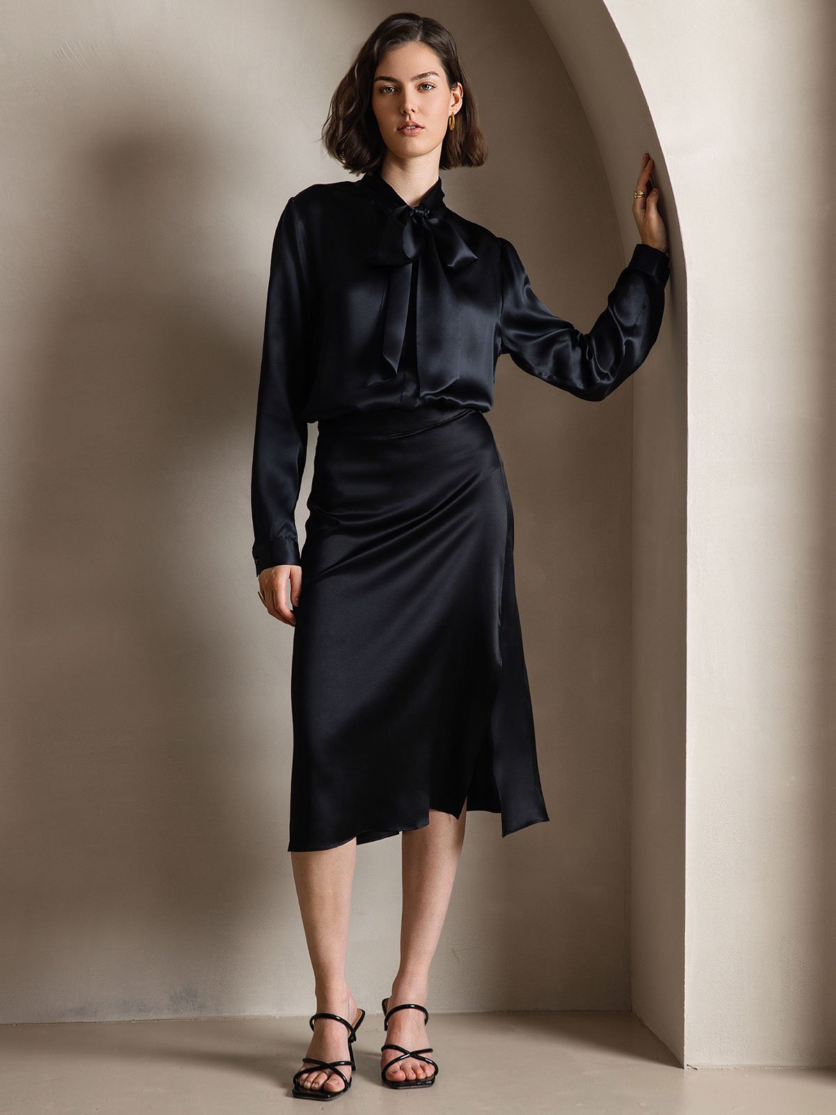 [Black] SilkSilky-CA 19Momme Silk Long Sleeve Tie Neck Women's Shirt 006
