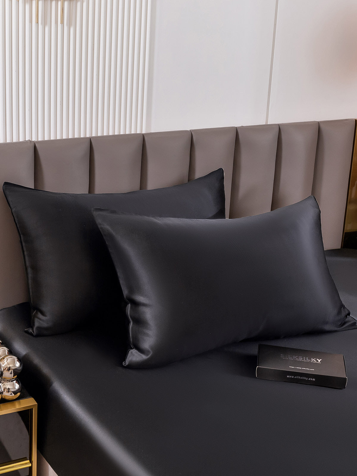 [Black] SilkSilky-CA 30Momme Pure Silk Pillowcase 001