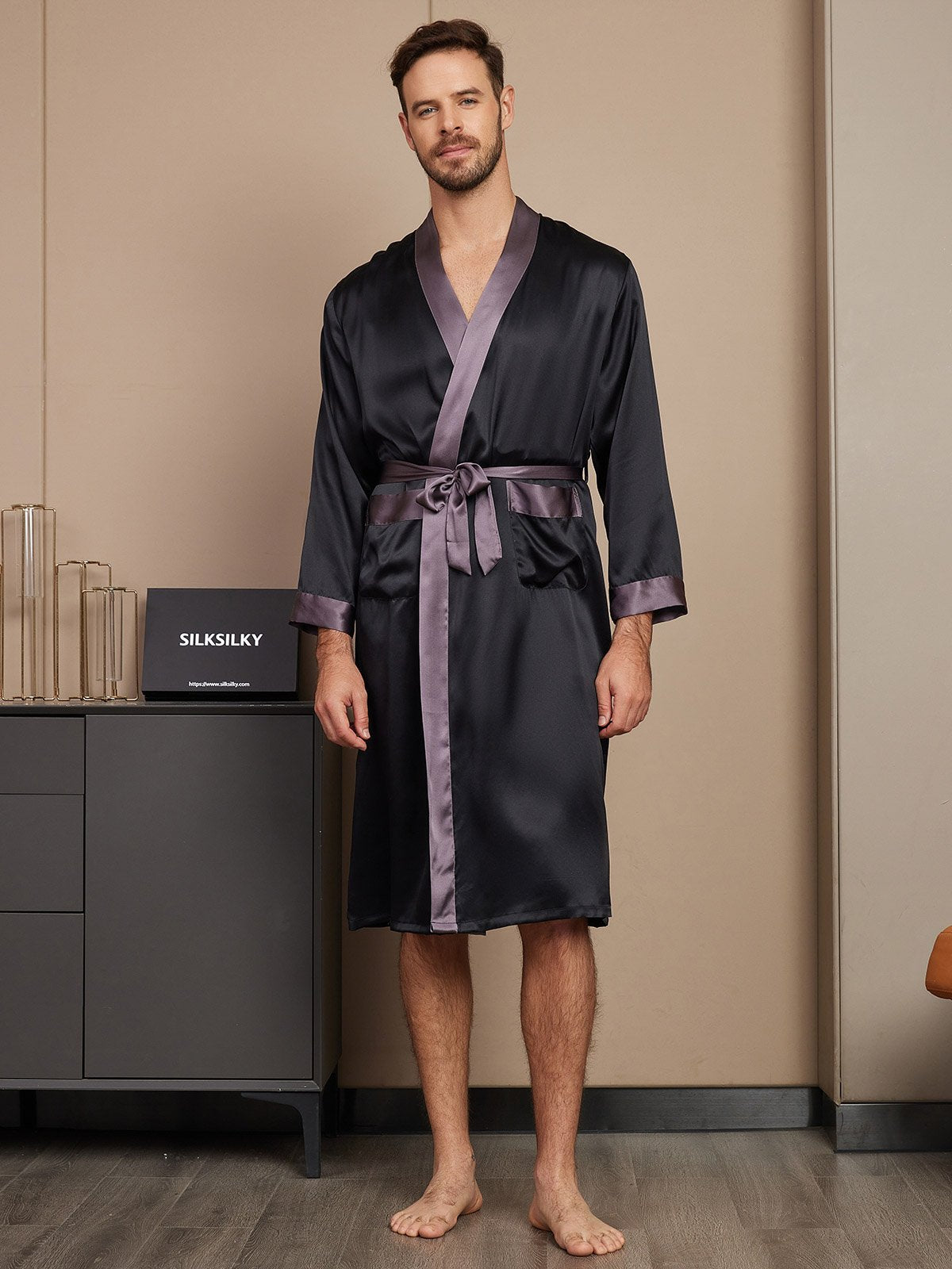 [Black] SilkSilky-CA Pure Silk Long Sleeve Mens Robe 003