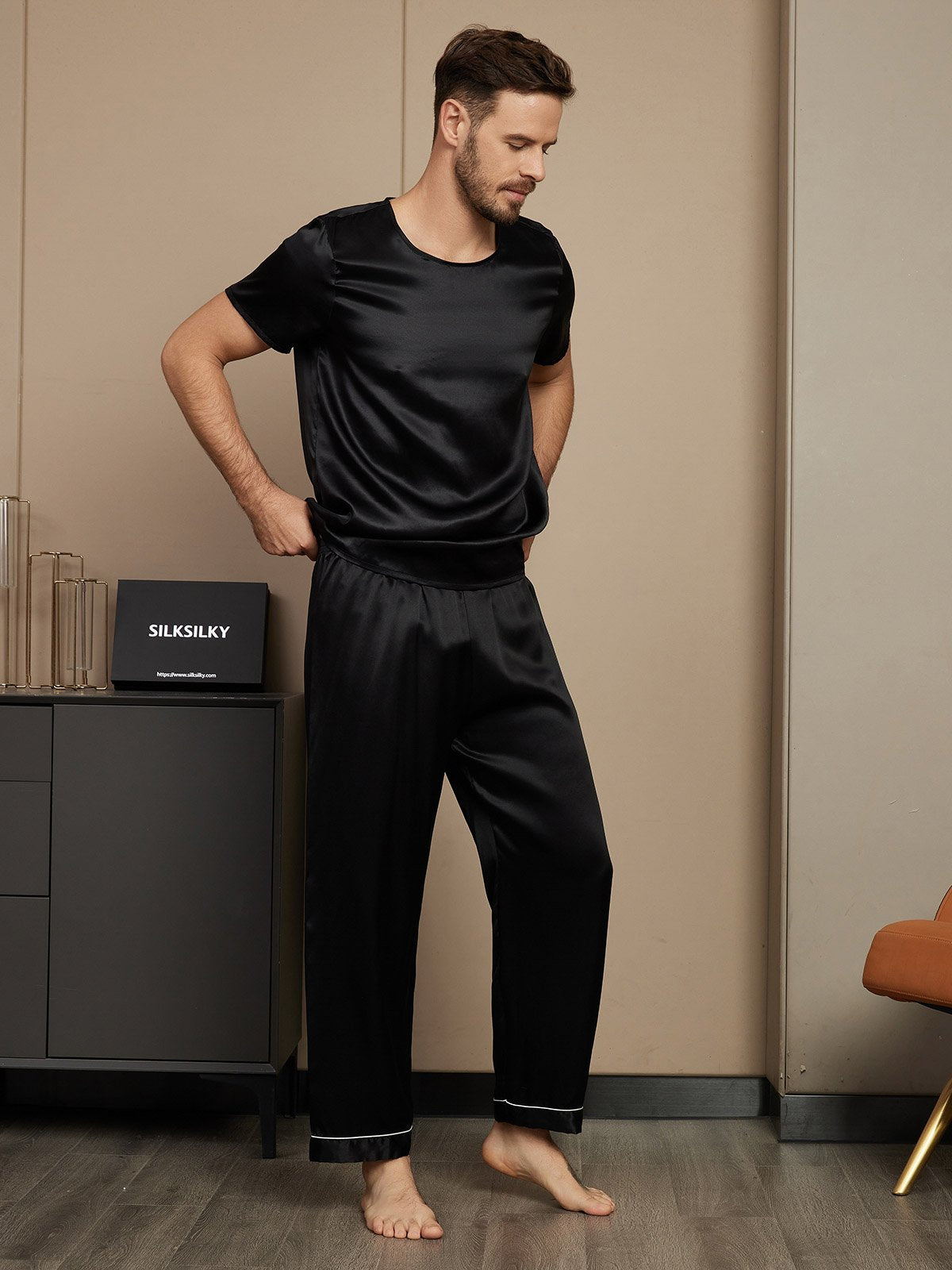 [Black] SilkSilky-CA Pure Silk Short Sleeve Round Neck Men's Pajamas 004