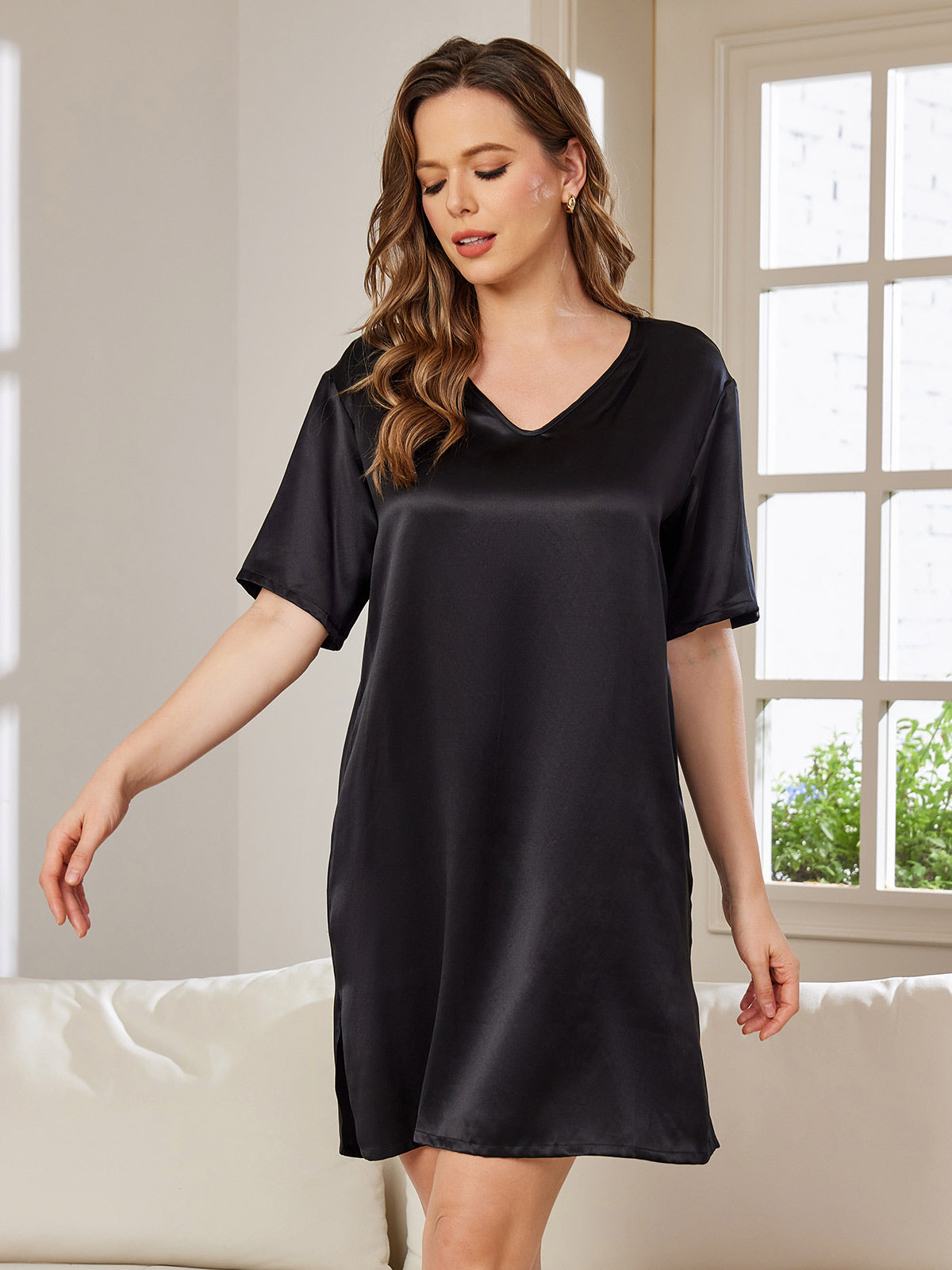 [Black] SilkSilky-CA Pure Silk V Neck Nightgown 003