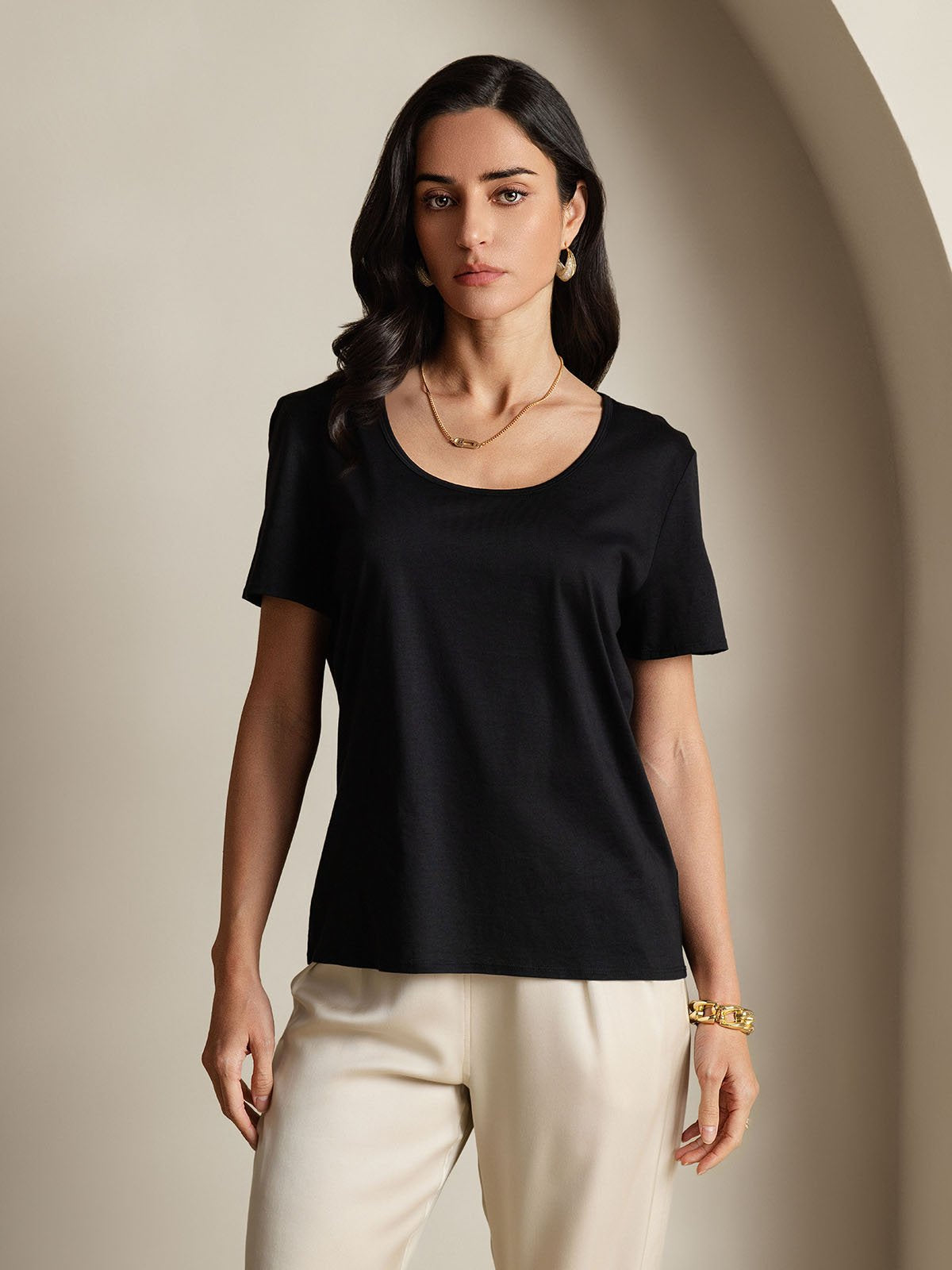 [Black] SilkSilky-CA Silk Short Sleeve U Neck Women's T-Shirt 001