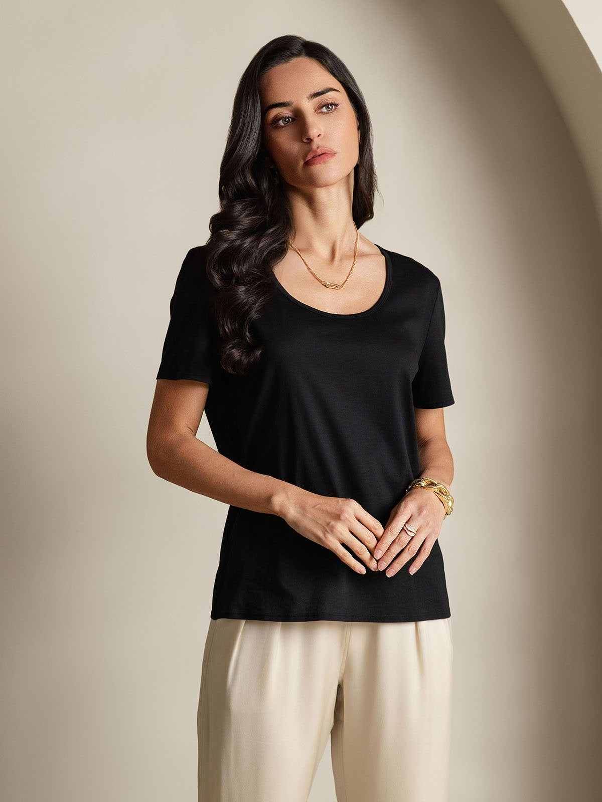 [Black] SilkSilky-CA Silk Short Sleeve U Neck Women's T-Shirt 006