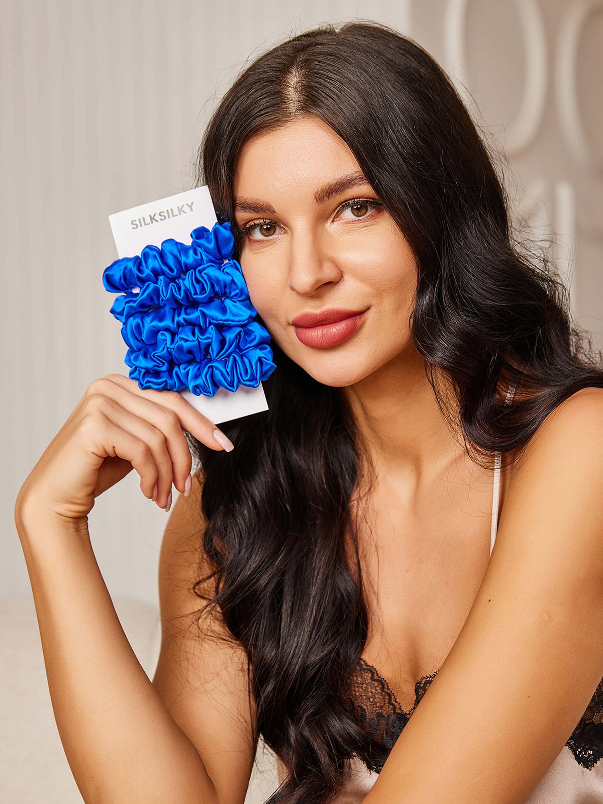 [Blue] SilkSilky-CA 19Momme Pure Silk Scrunchie 001