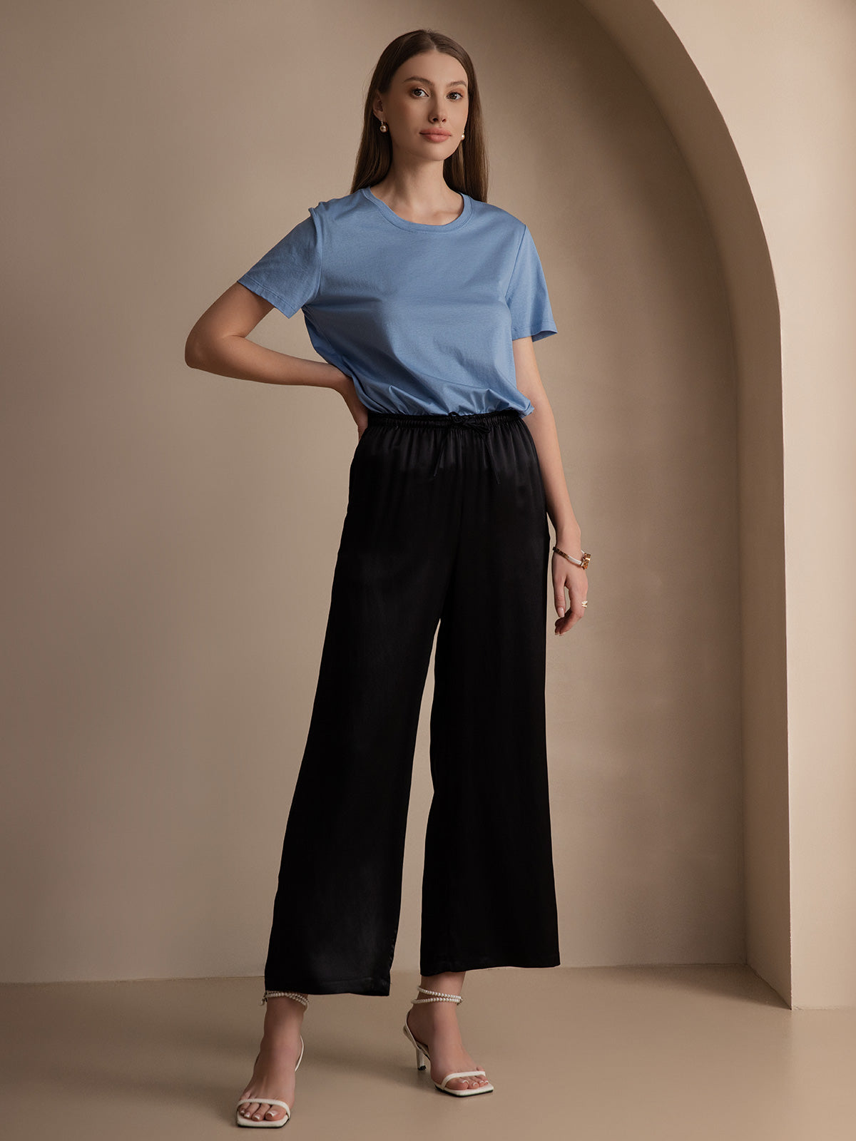 [Blue] SilkSilky-CA Silk Knitted Round Neck Women's T-Shirt 003