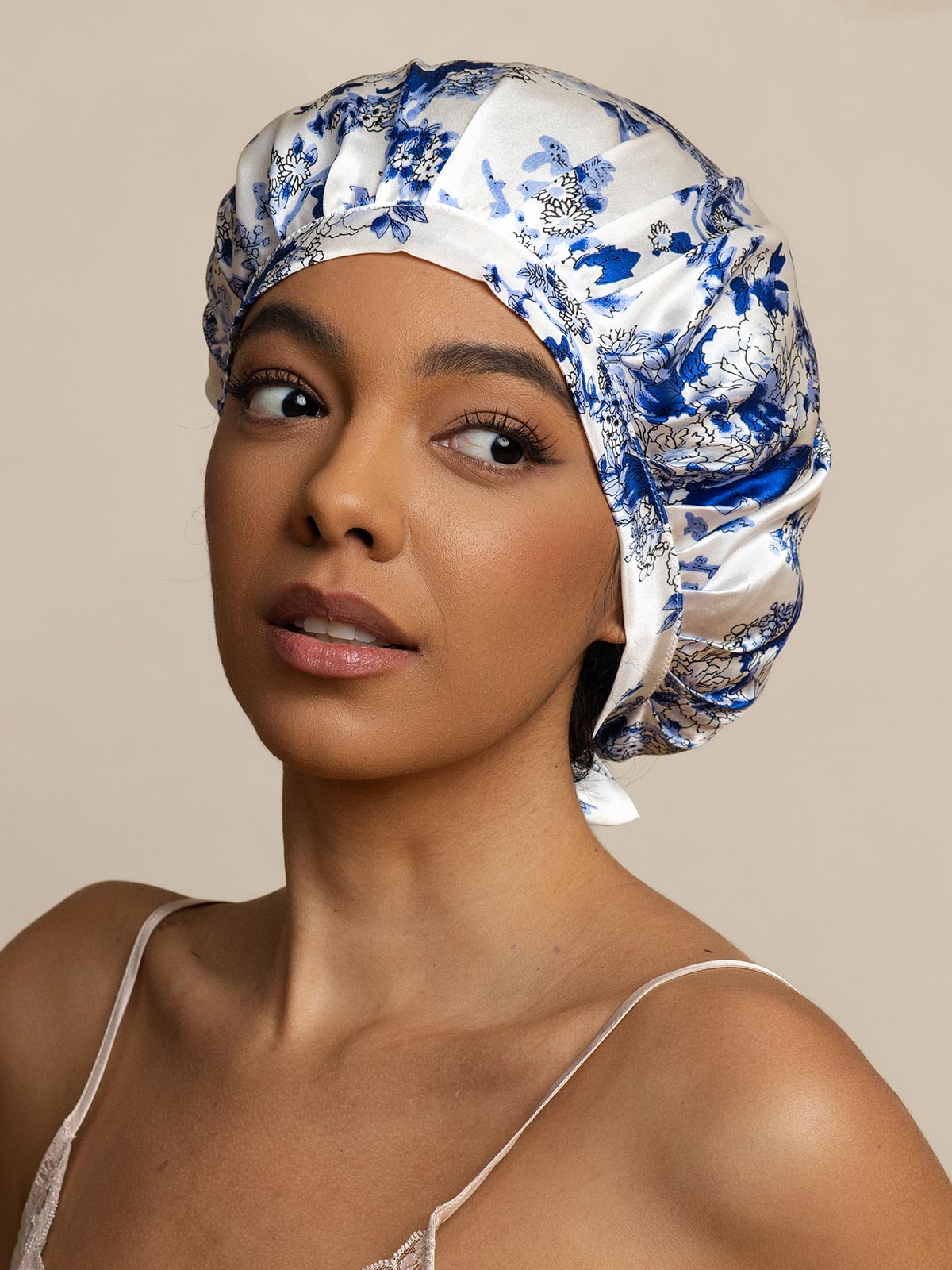 [Blue and White Porcelain] SilkSilky-CA Pure Silk Sleep Cap 002