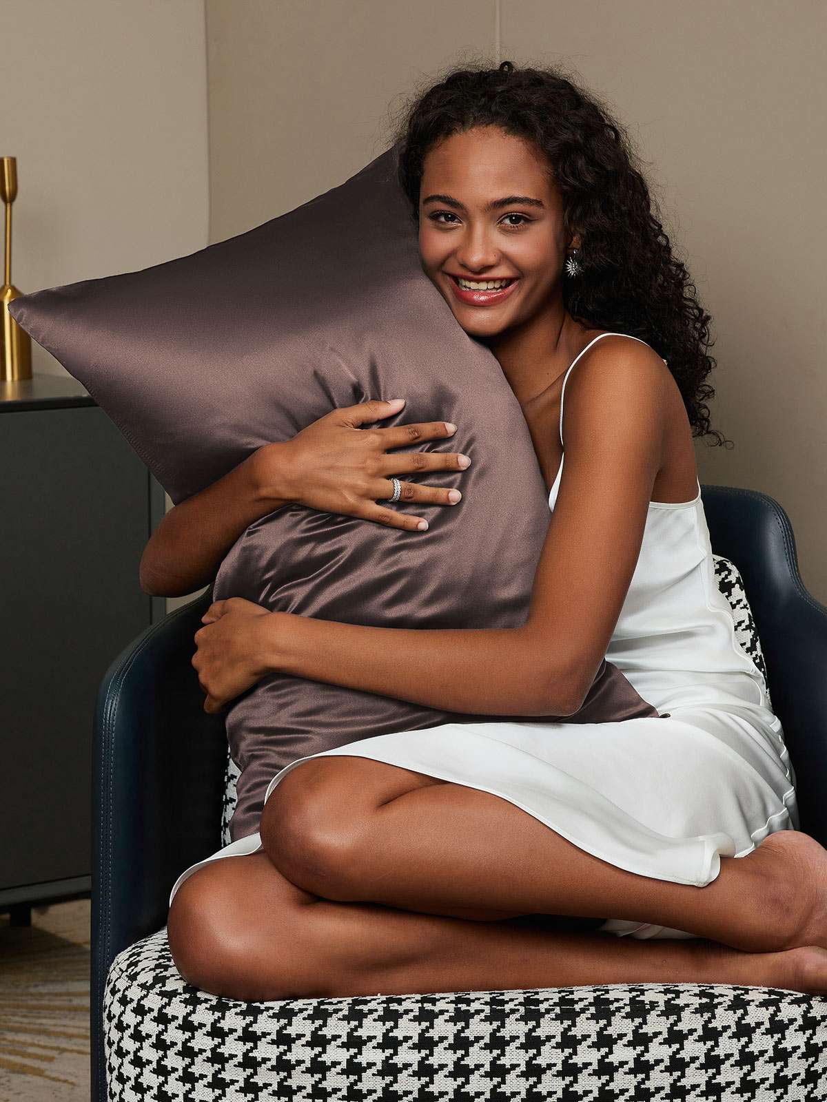 [Brown] SilkSilky-CA 19Momme Pure Silk Pillowcase 002