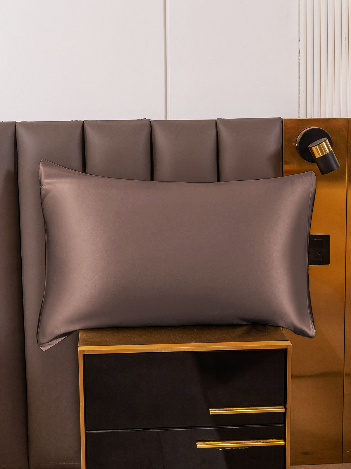 [Brown] SilkSilky-CA 19Momme Pure Silk Pillowcase 005