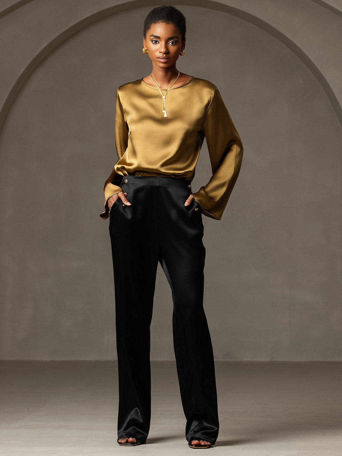 [Brown] SilkSilky-CA 19Momme Silk Long Sleeve Round Neck Women's T-Shirt 008