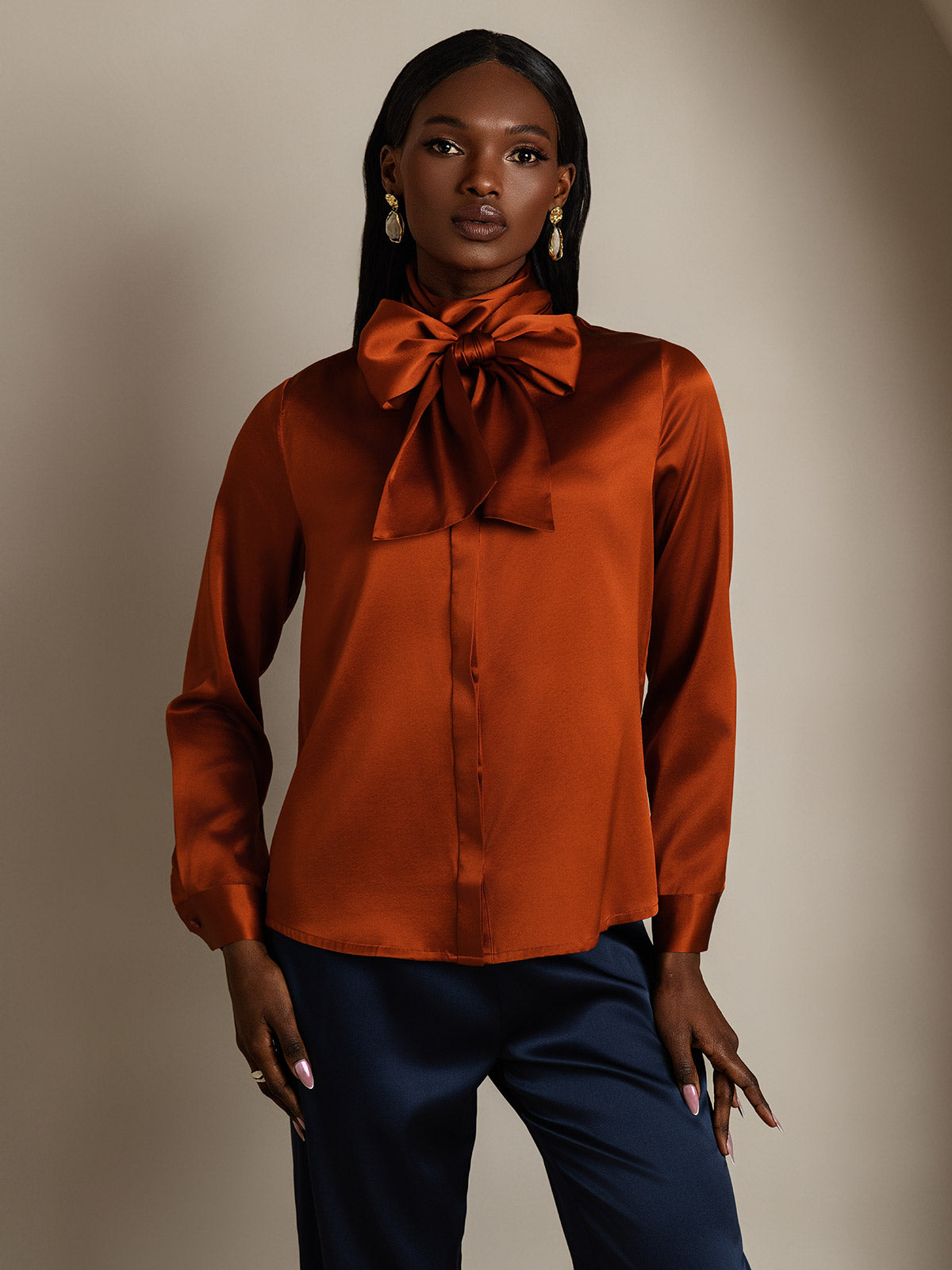[Caramel] SilkSilky-CA 19Momme Silk Long Sleeve Tie Neck Women's Shirt 003