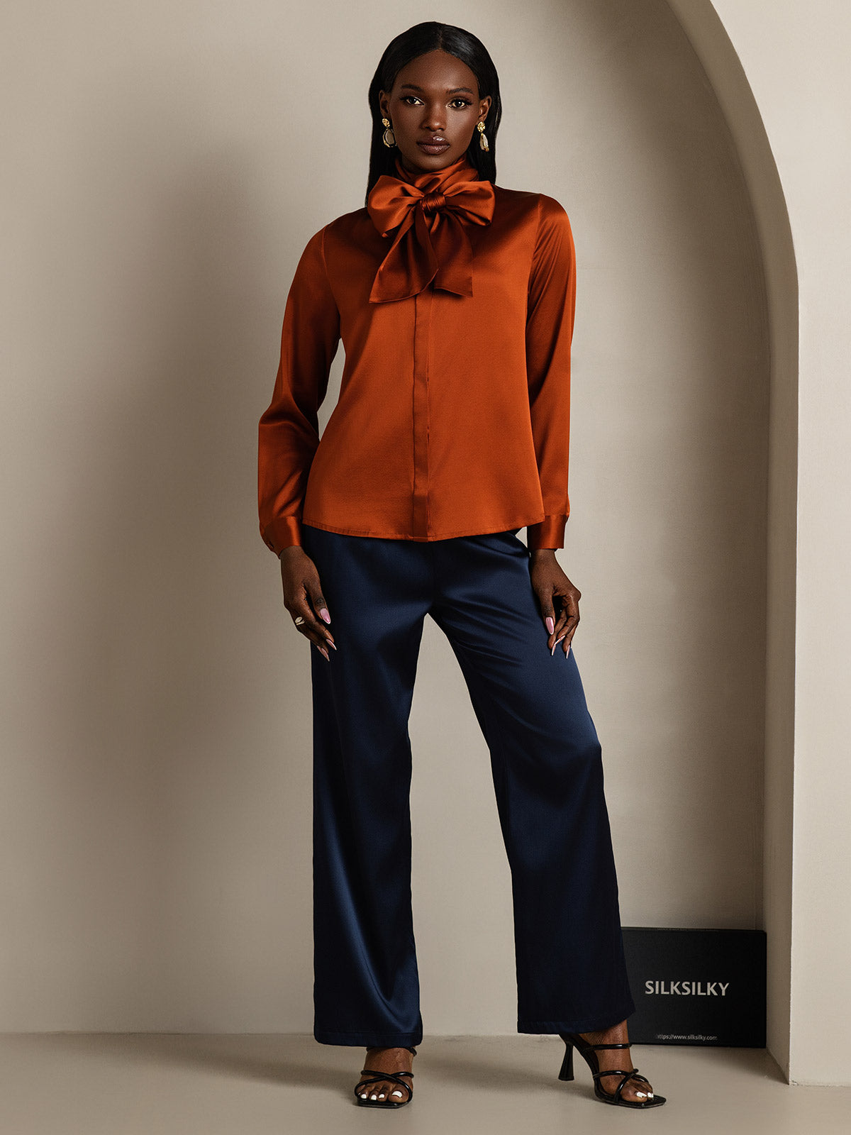[Caramel] SilkSilky-CA 19Momme Silk Long Sleeve Tie Neck Women's Shirt 007