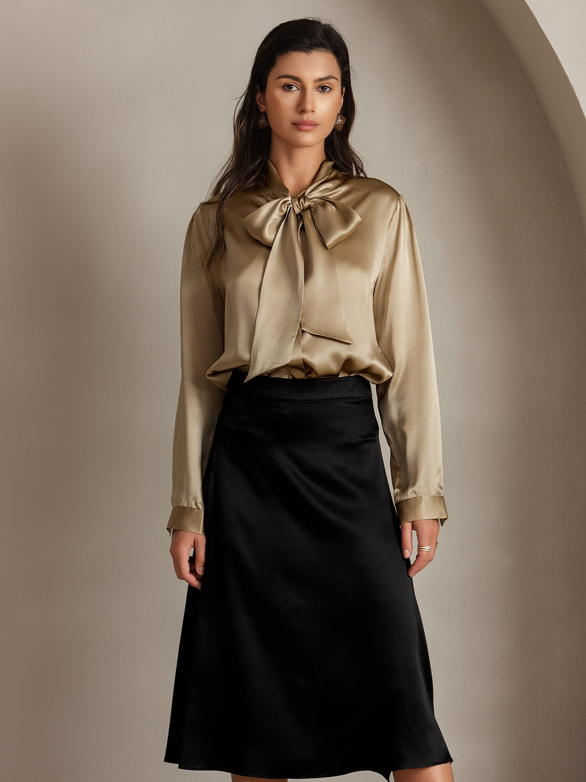 [Champagne] SilkSilky-CA 19Momme Silk Long Sleeve Tie Neck Women's Shirt 001