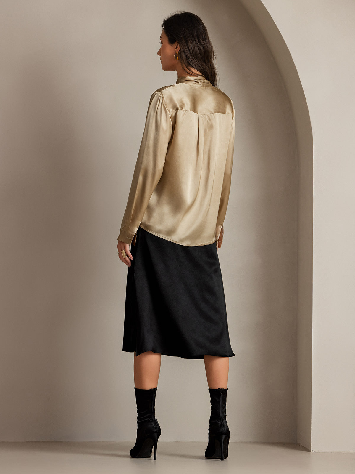 [Champagne] SilkSilky-CA 19Momme Silk Long Sleeve Tie Neck Women's Shirt 002