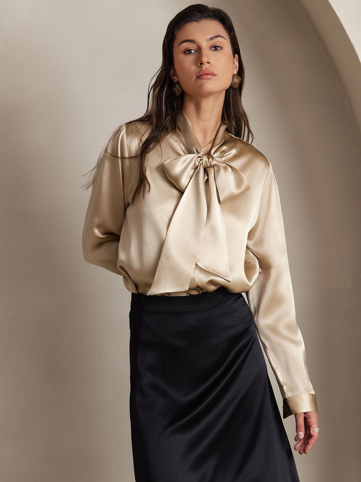 [Champagne] SilkSilky-CA 19Momme Silk Long Sleeve Tie Neck Women's Shirt 003