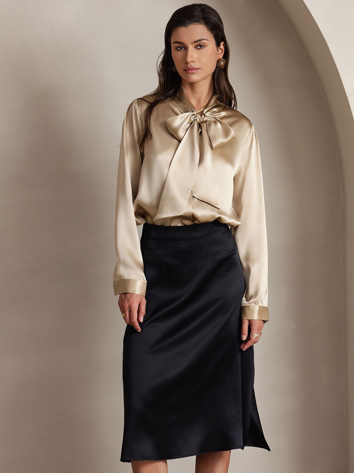 [Champagne] SilkSilky-CA 19Momme Silk Long Sleeve Tie Neck Women's Shirt 004
