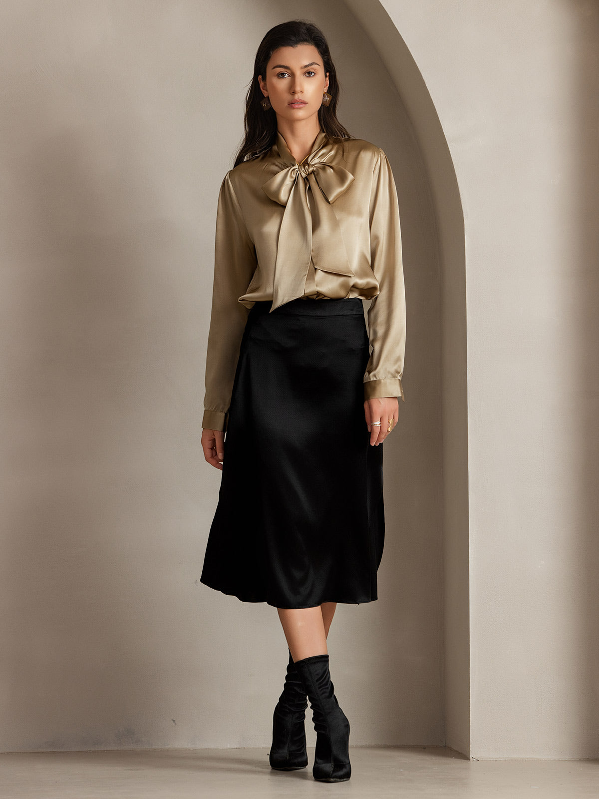 [Champagne] SilkSilky-CA 19Momme Silk Long Sleeve Tie Neck Women's Shirt 005
