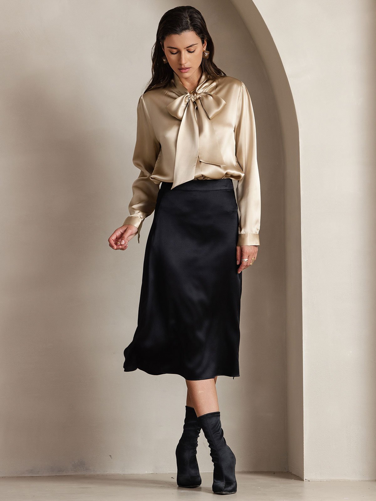 [Champagne] SilkSilky-CA 19Momme Silk Long Sleeve Tie Neck Women's Shirt 006