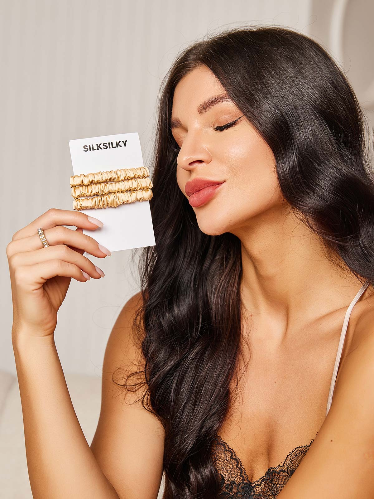 [Champagne] SilkSilky-CA 19Momme Scrunchie 002