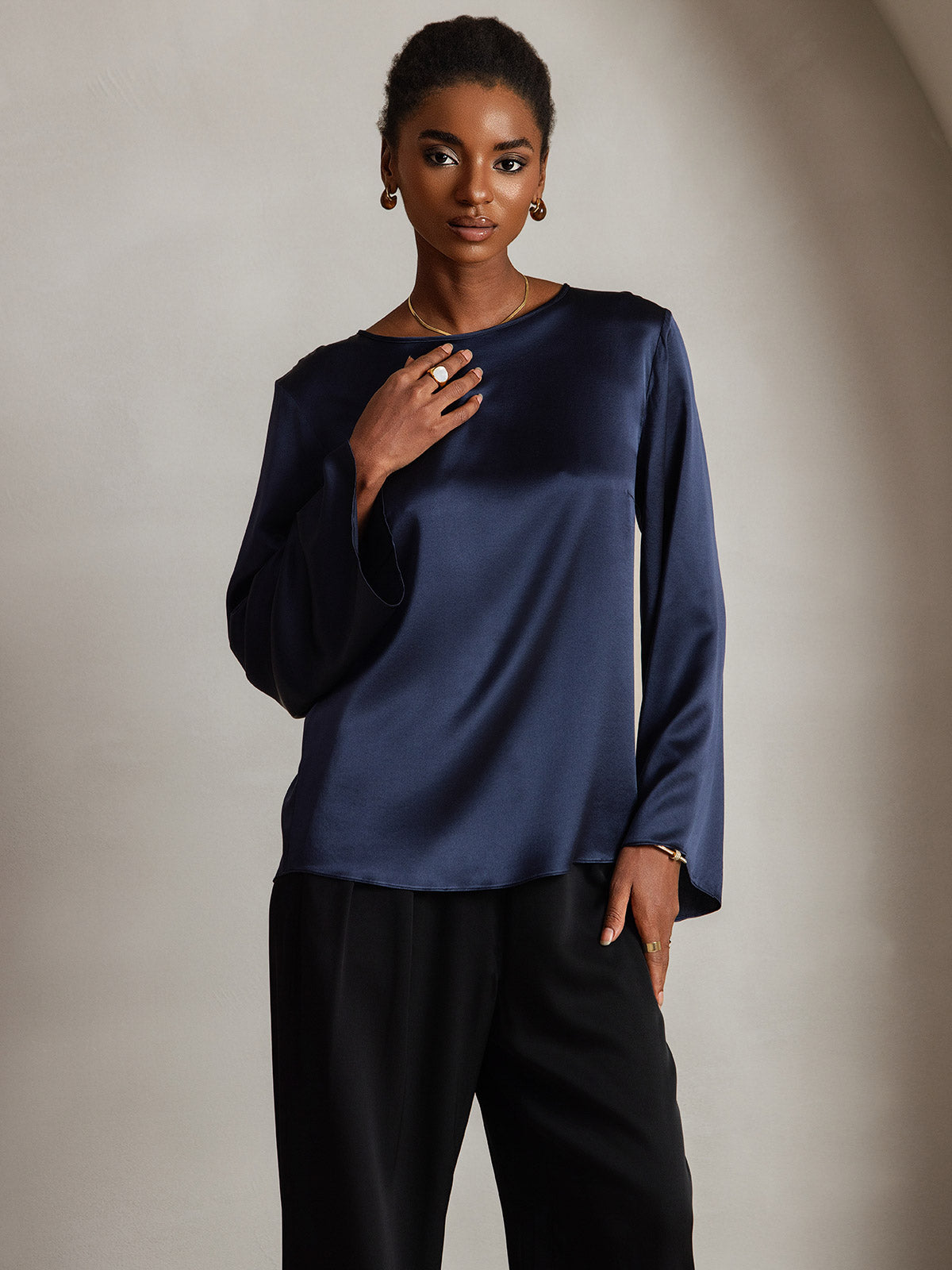 [Dark Blue] SilkSilky-CA 19Momme Silk Long Sleeve Round Neck Women's T-Shirt 003