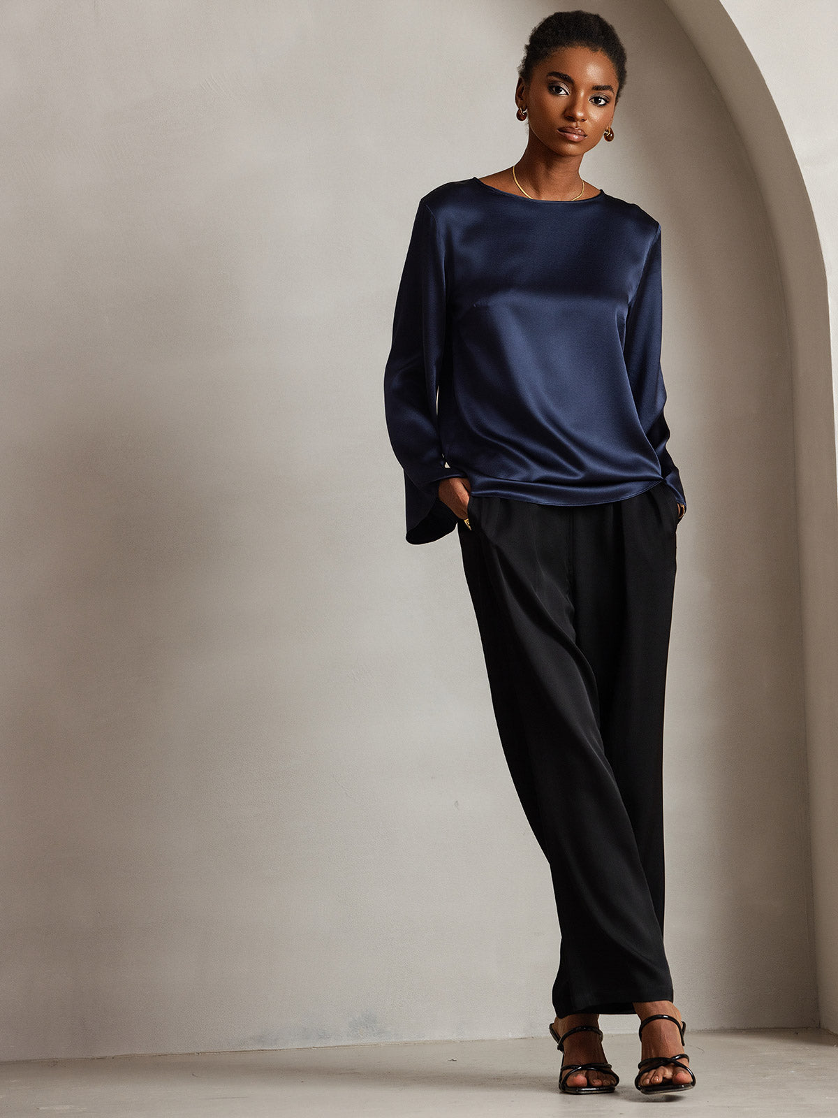 [Dark Blue] SilkSilky-CA 19Momme Silk Long Sleeve Round Neck Women's T-Shirt 006