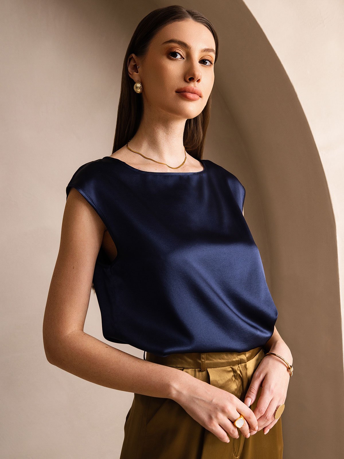 [Dark Blue] SilkSilky-CA 19Momme Silk Sleeveless Round Neck Women's T-Shirt 003