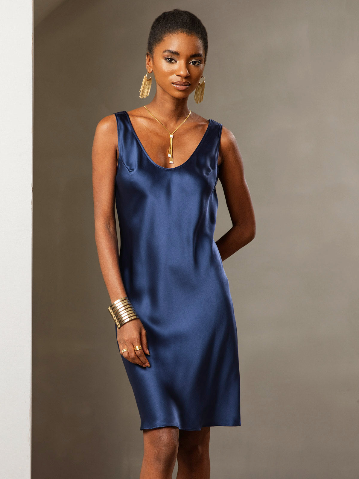 [Dark Blue] SilkSilky-CA Pure Silk Sleeveless Round Neck Dress 001