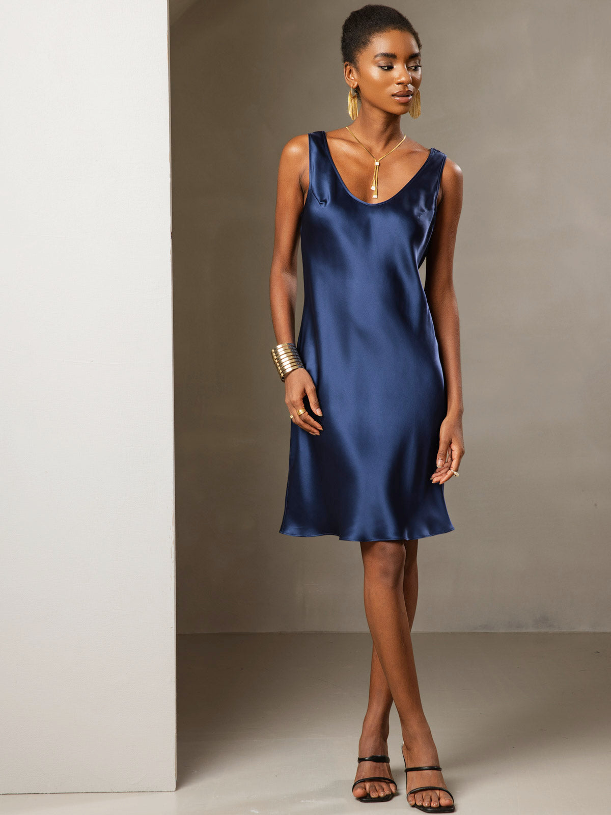 [Dark Blue] SilkSilky-CA Pure Silk Sleeveless Round Neck Dress 005