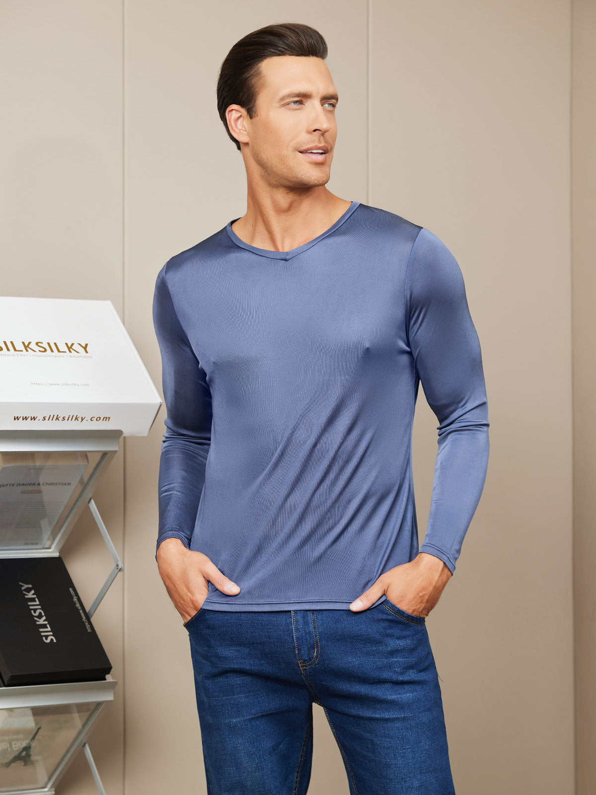 [Dark Blue] SilkSilky-CA Silk Knitted Long Sleeve V Neck Men's T-Shirt 002