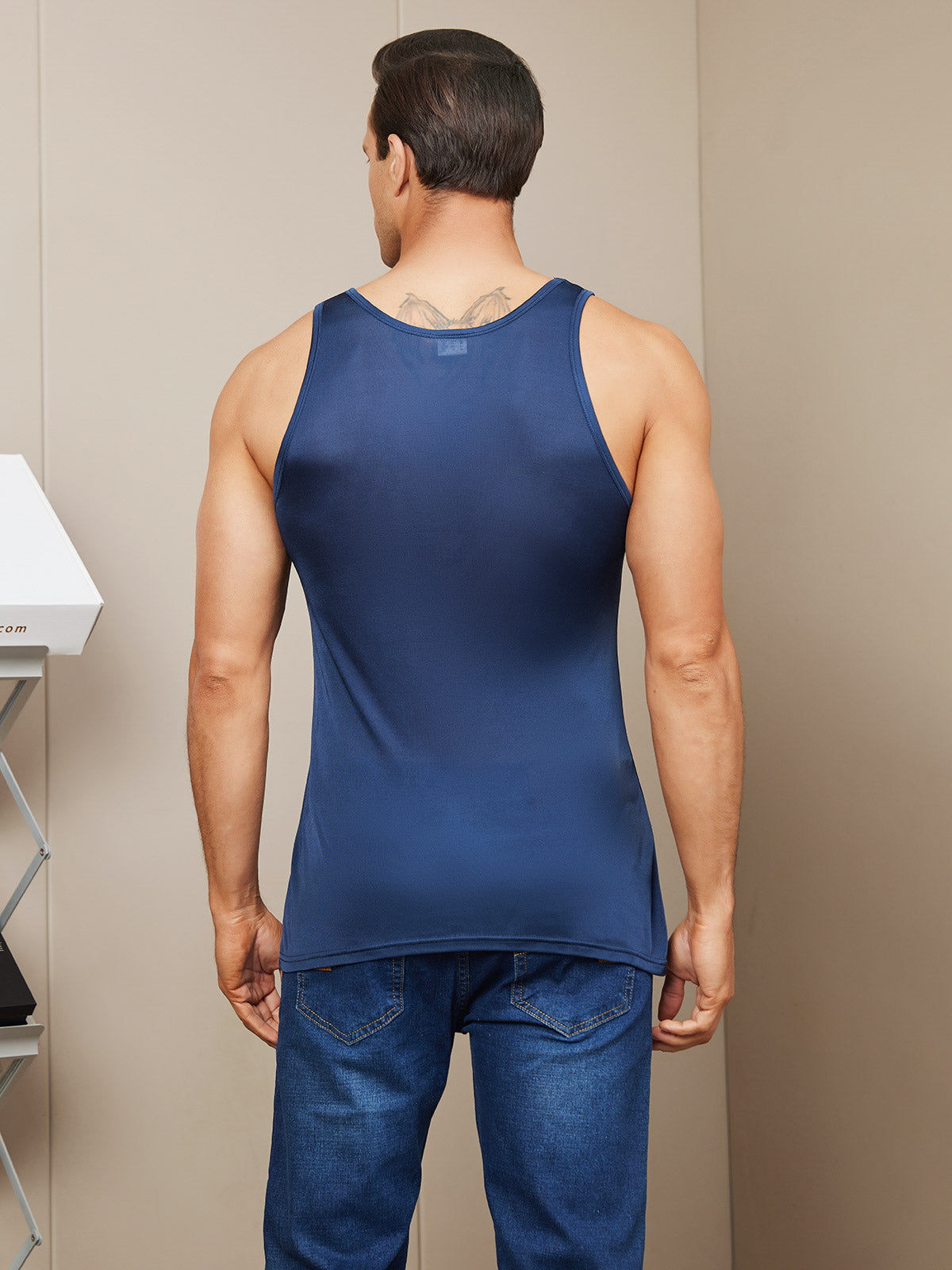 [Dark Blue] SilkSilky-CA Silk Knitted Sleeveless Round Neck Men's T-Shirt 002