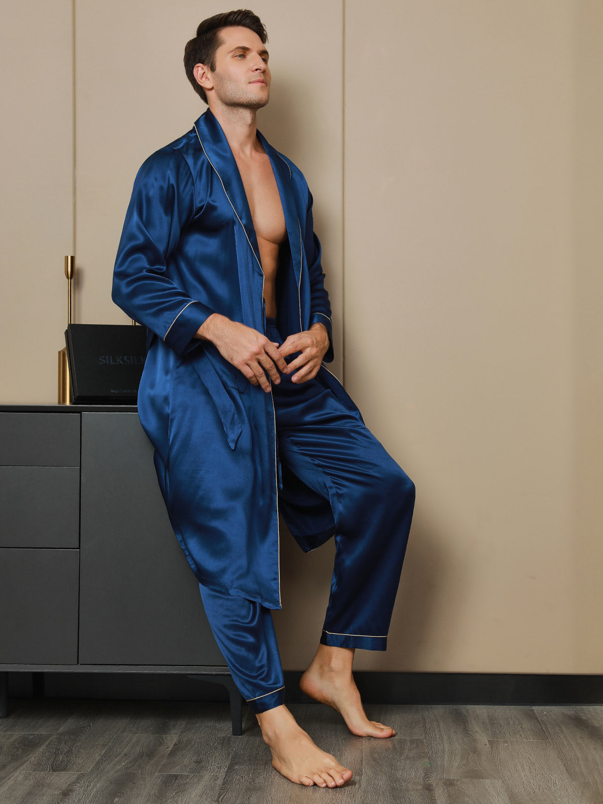 [Dark Blue] SilkSilky-CA 19Momme Pure Silk Long Sleeve Mens Robe 003