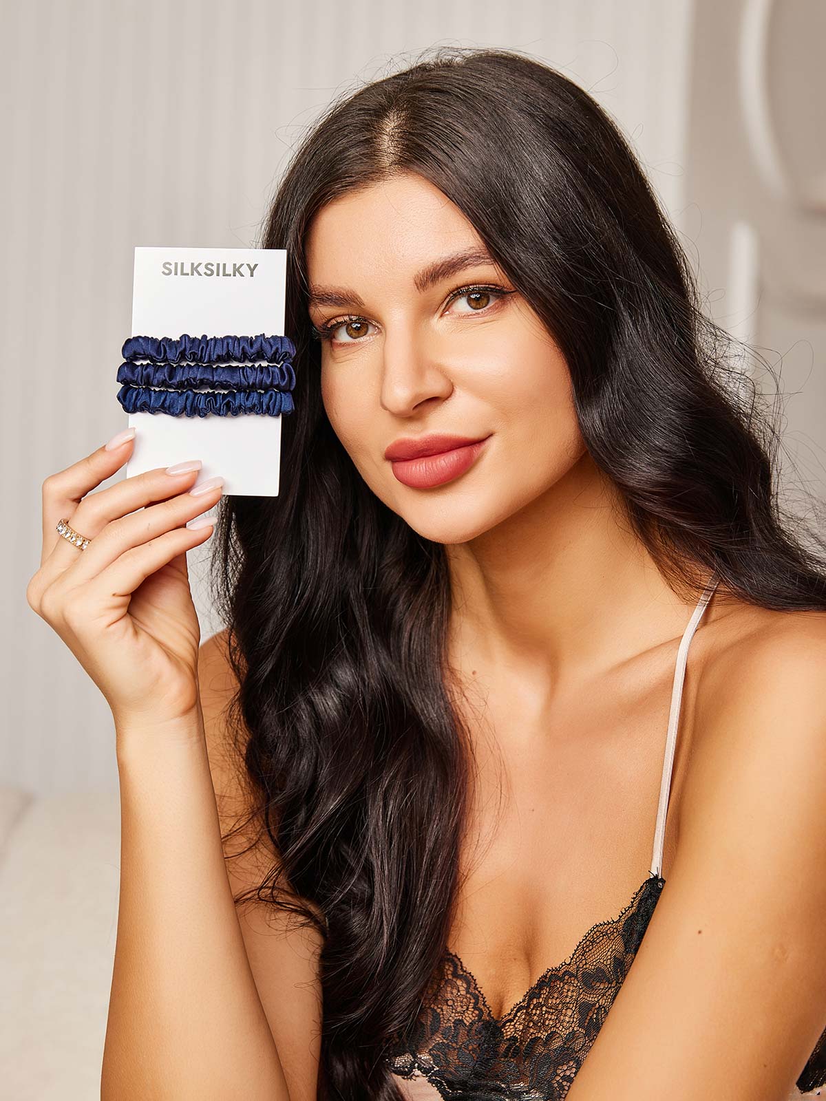 [Dark Blue] SilkSilky-CA 19Momme Scrunchie 001