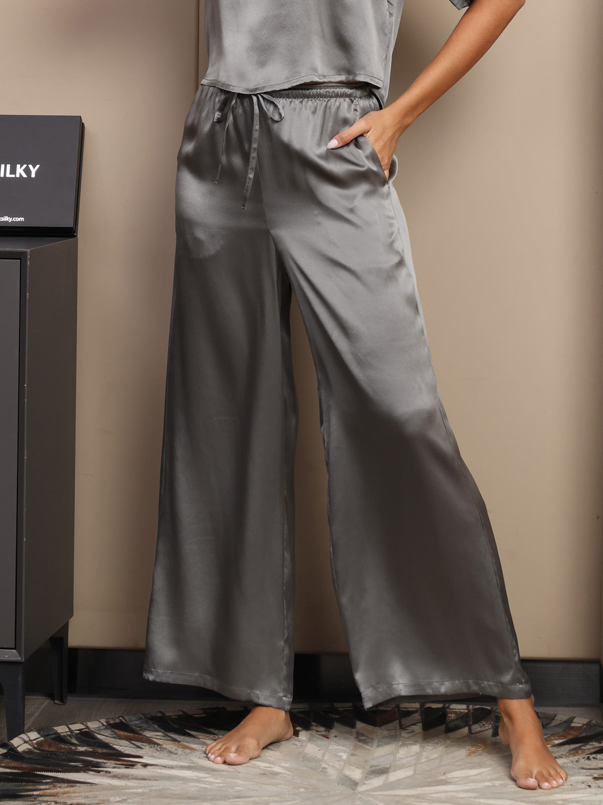 [Dark Gray] SilkSilky-CA Pure Silk Womens Pants 001