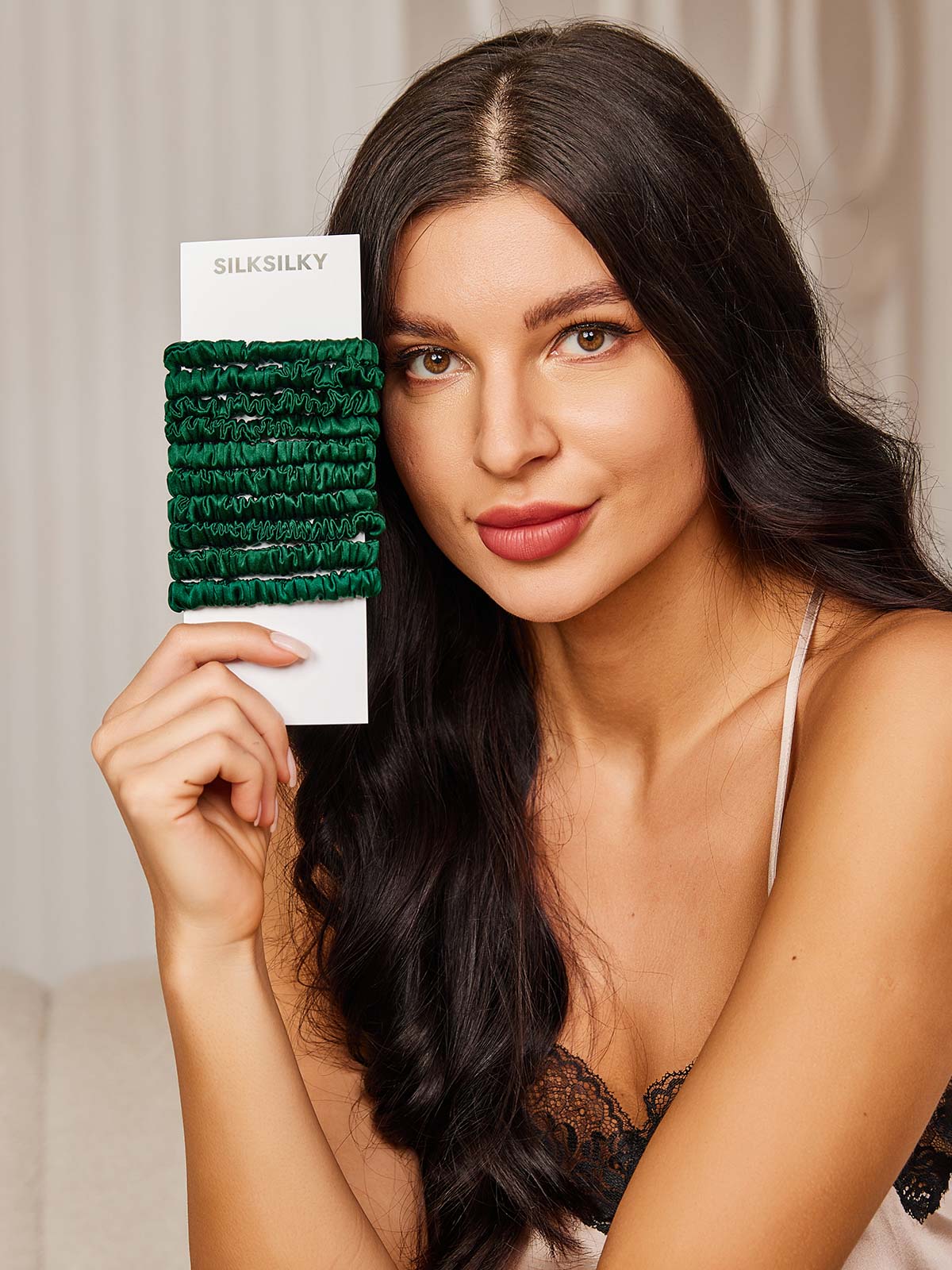 [Dark Green] SilkSilky-CA 19Momme Pure Silk Scrunchie 001