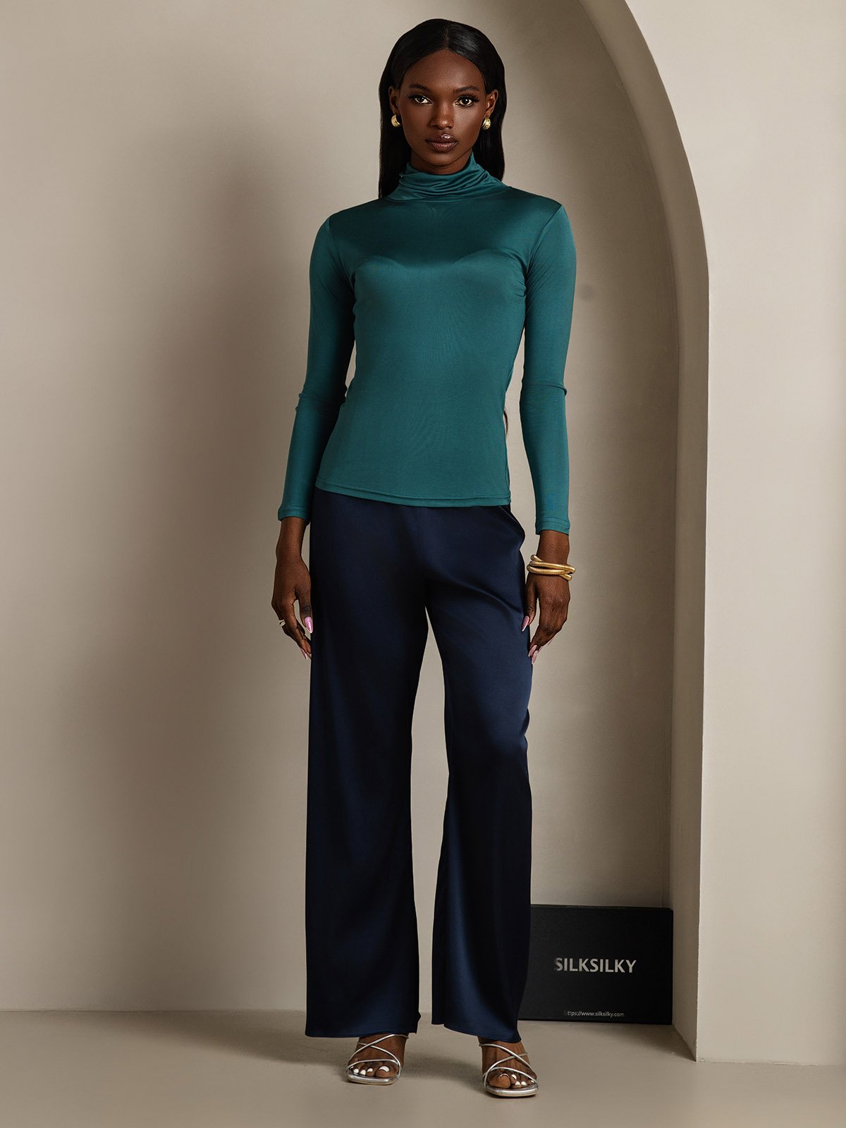 [Dark Green] SilkSilky-CA Silk Long Sleeve Womens T-Shirt 005