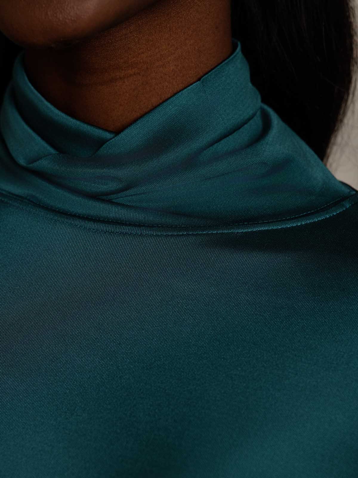 [Dark Green] SilkSilky-CA Silk Long Sleeve Womens T-Shirt 008