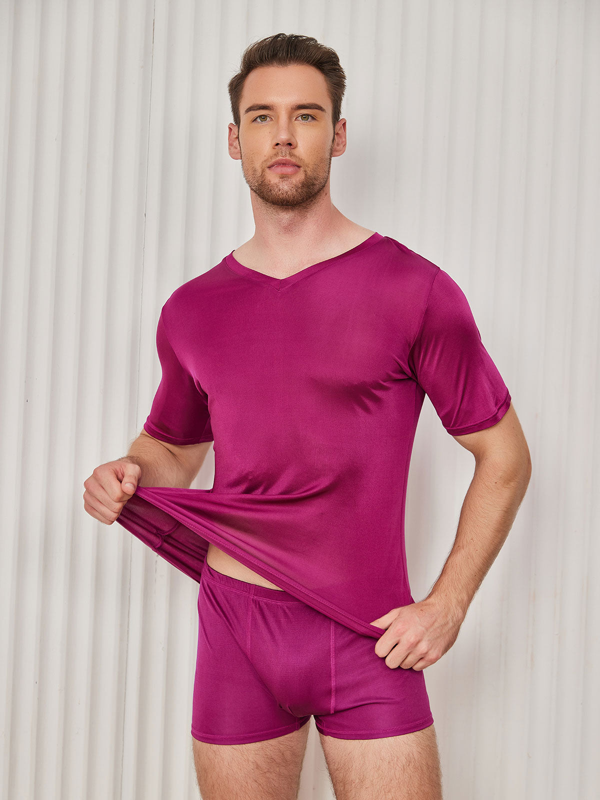 [Dark Red] SilkSilky-CA Silk Knitted Short Sleeve V Neck Men's T-Shirt 001