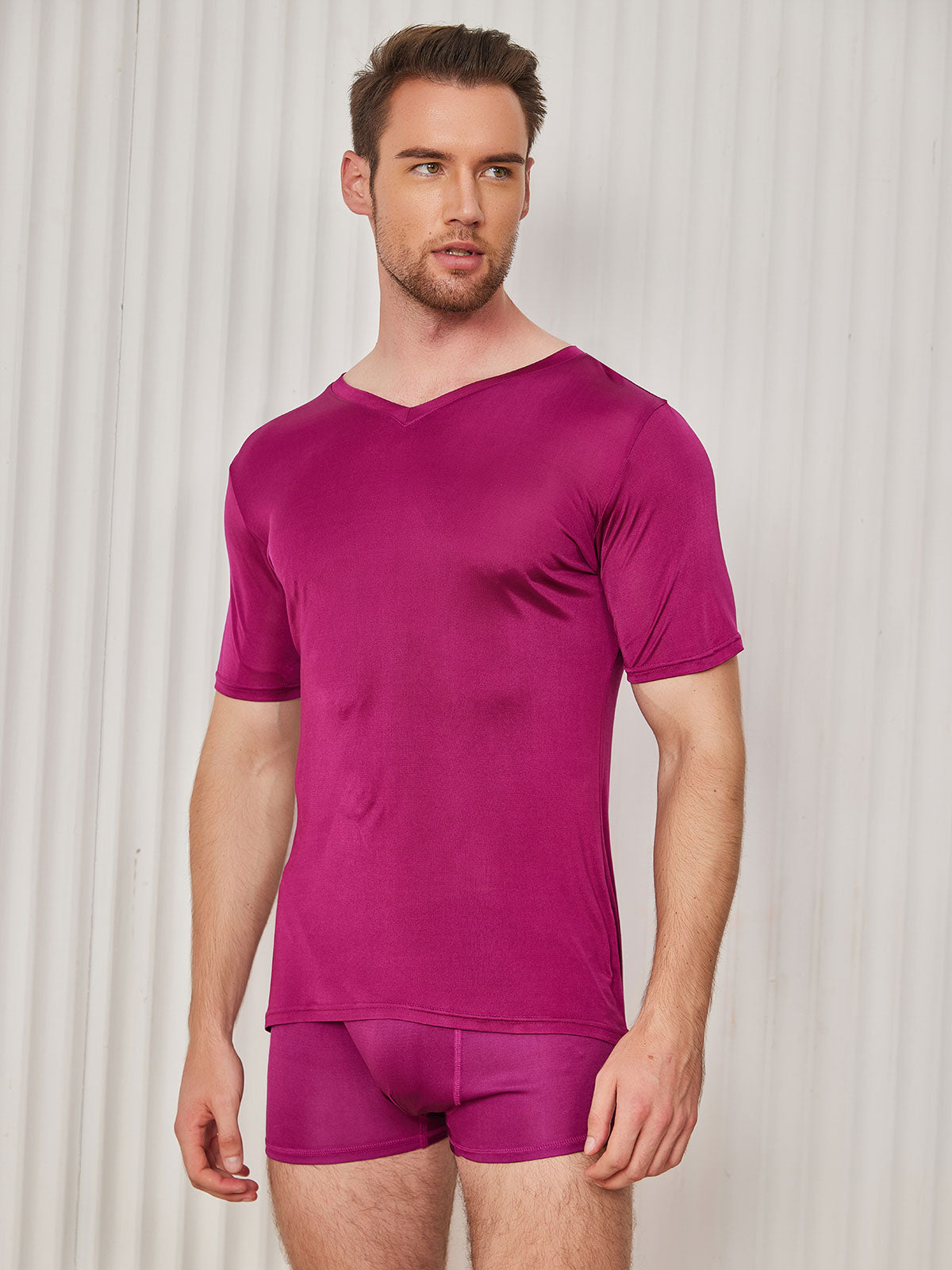 [Dark Red] SilkSilky-CA Silk Knitted Short Sleeve V Neck Men's T-Shirt 003