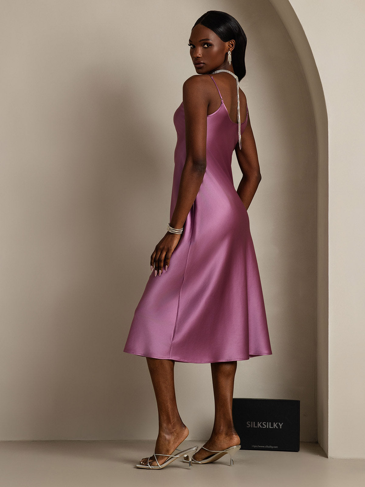 [Deep Purple] SilkSilky-CA Pure Silk Sleeveless Round Neck Nightgown 002
